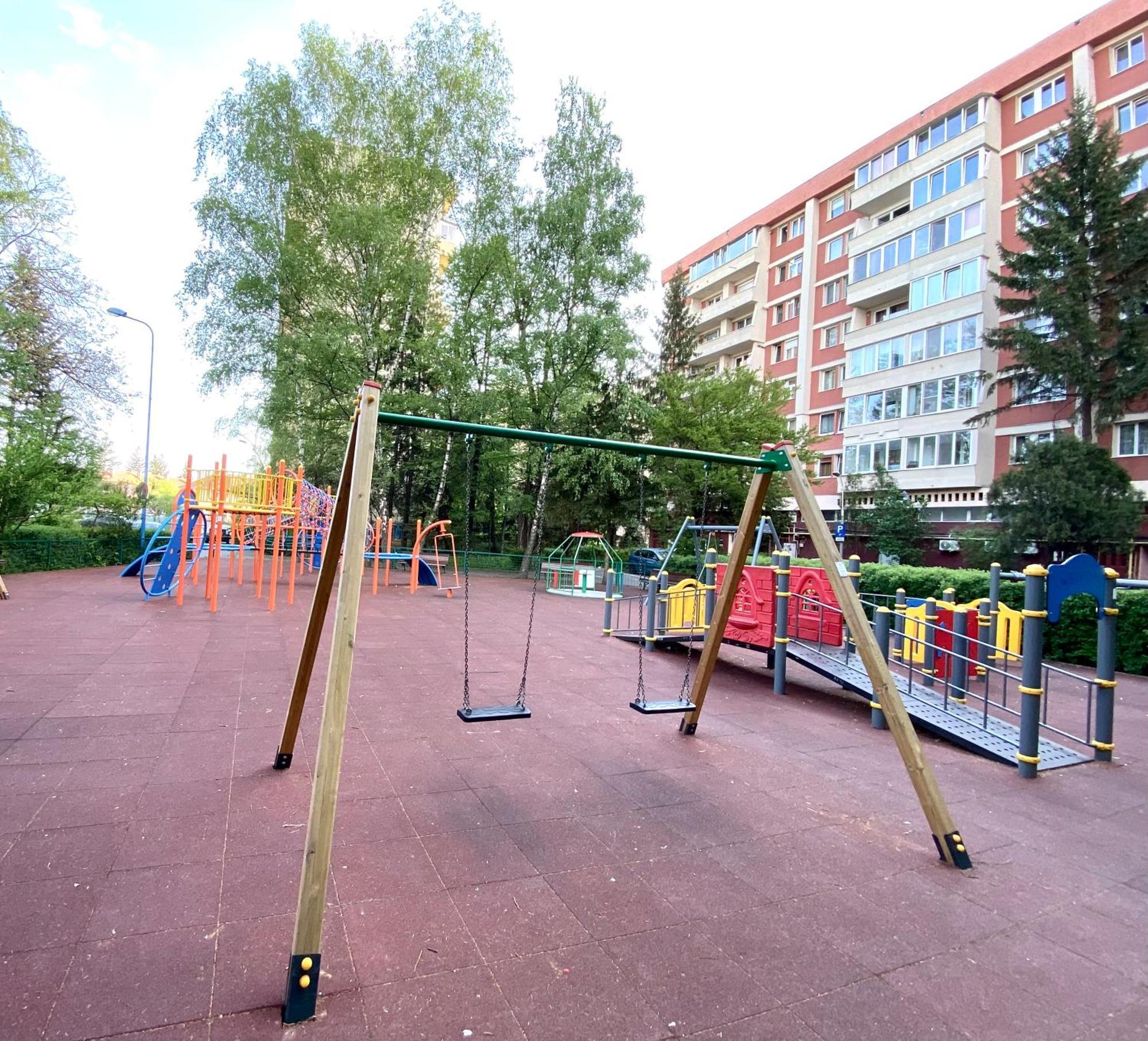 בראשוב Kronstadt Apartment - Pet Friendly מראה חיצוני תמונה