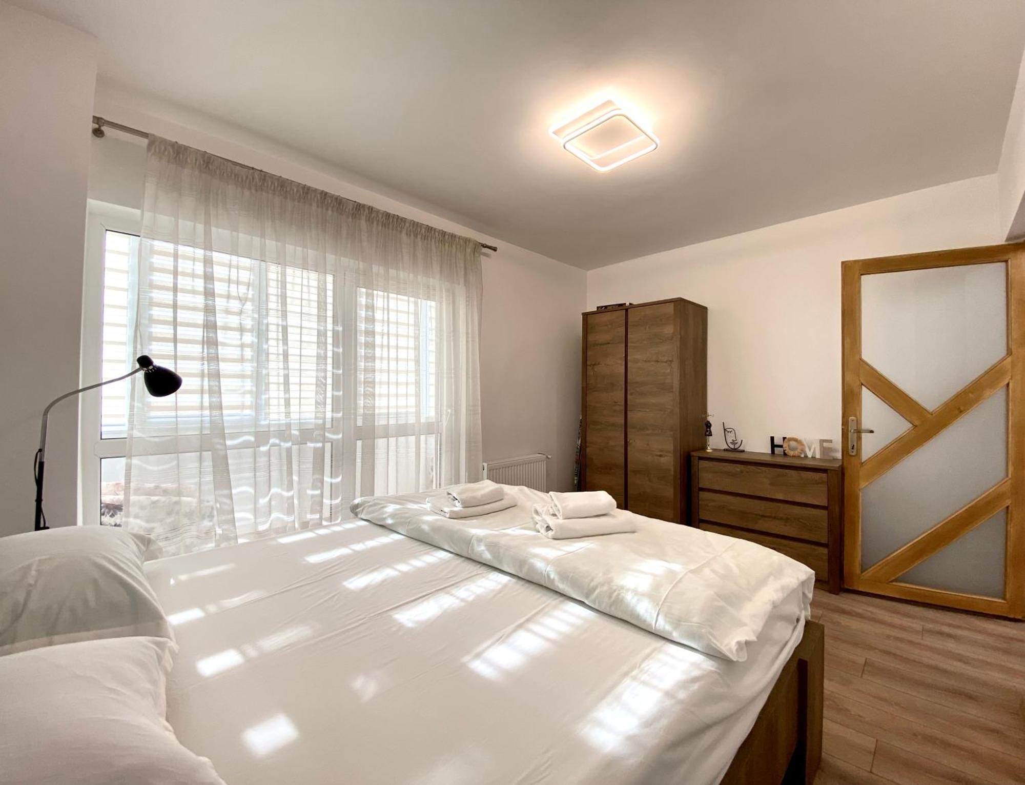 בראשוב Kronstadt Apartment - Pet Friendly מראה חיצוני תמונה